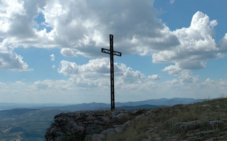 Giro delle tre croci al Monte Tezio